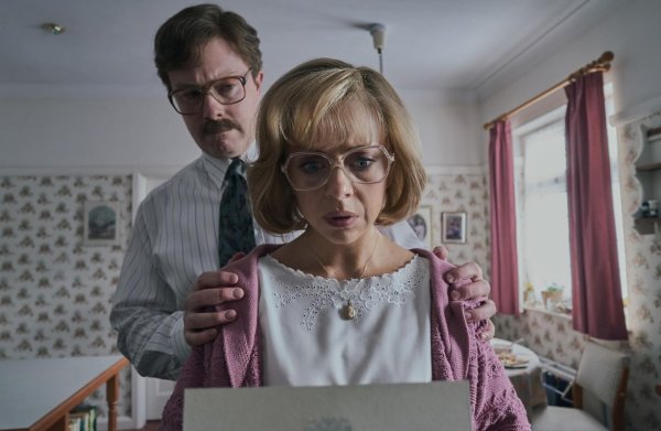 Снимки: Стопкадър - IMDb